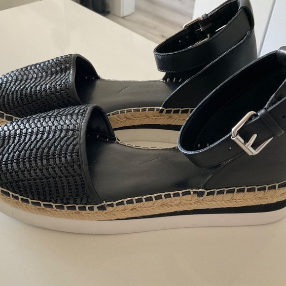 Black leather ankle strap espadrilles - Picture 3 of 10